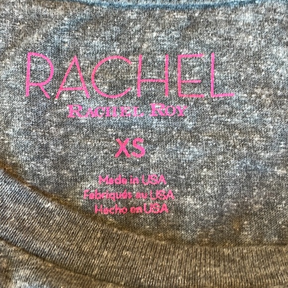 RACHEL ROY "KISSES" HEATHER GREY TEE - SIZE XS - Picture 5 of 5